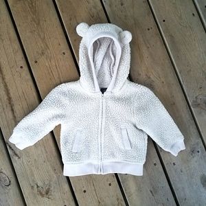 Gap cream teddy bear hood zip up sherpa jacket sz 6/12 months in great condition